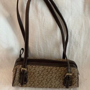 Adorable mini handbag